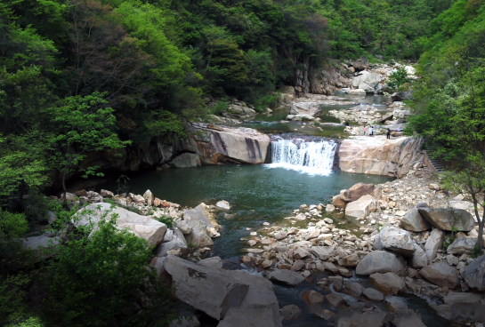 房县青峰龙潭坎,避暑纳凉好去处