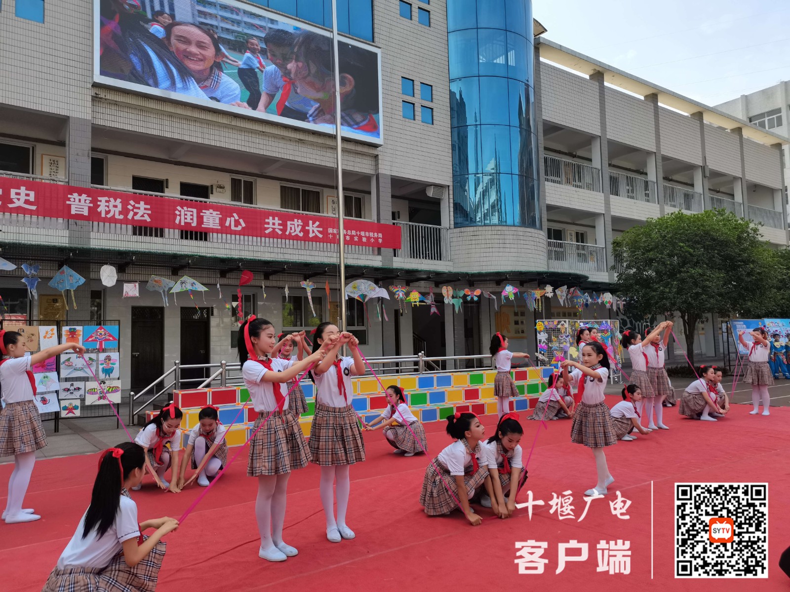 06快乐的小布谷