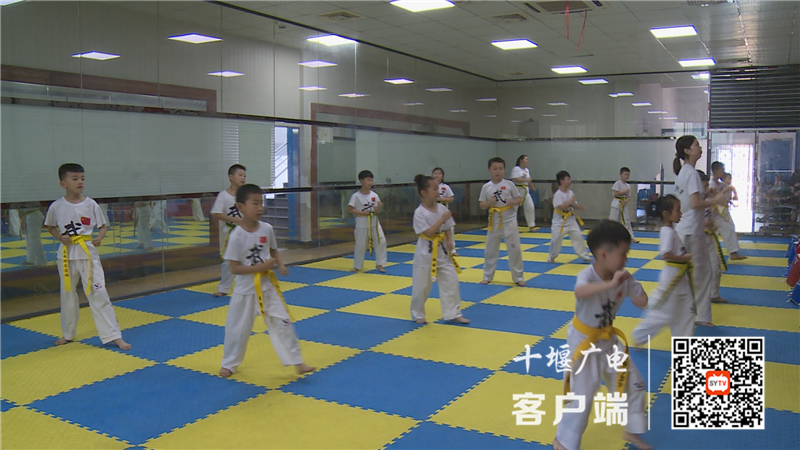 Still1201_00057_副本