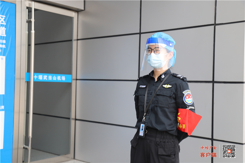 防护面具齐全 (1)