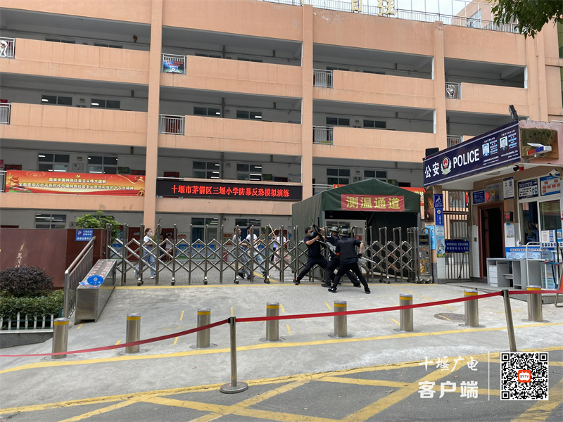 2E36CFA6C87D98EC0E8EDCC0208AF8DD_毒霸看图