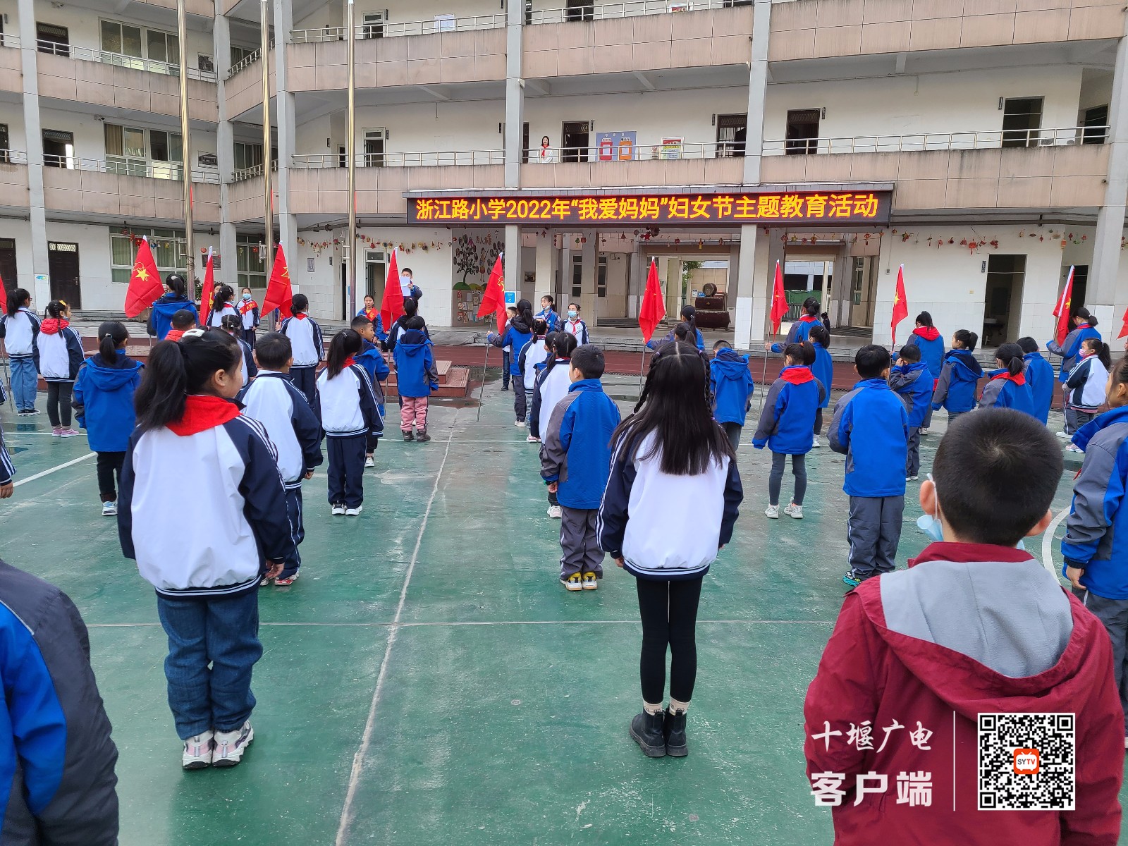 8099EECC185866F3E178F740AF58EEB3_副本