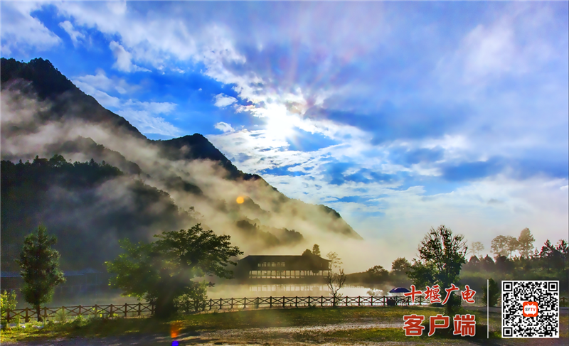 十八里长峡天池
