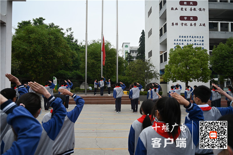 茅箭区实验学校砥砺奋进守初心青春献礼二十大