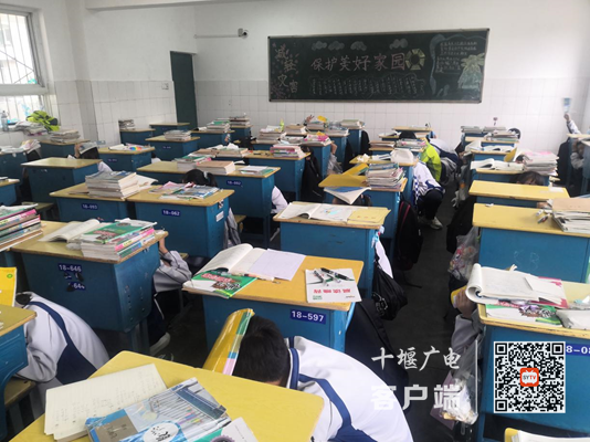 b5633e52817ca70bb8d5f1668c4fb36