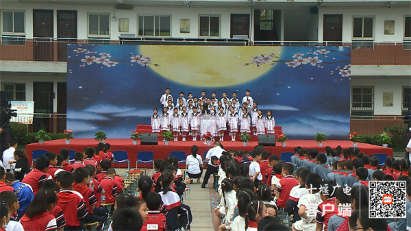 98bff4bd417645c09af1055ab5c16fe_副本