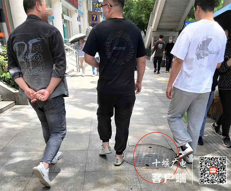 大岭路存在乱丢烟头的不文明行为