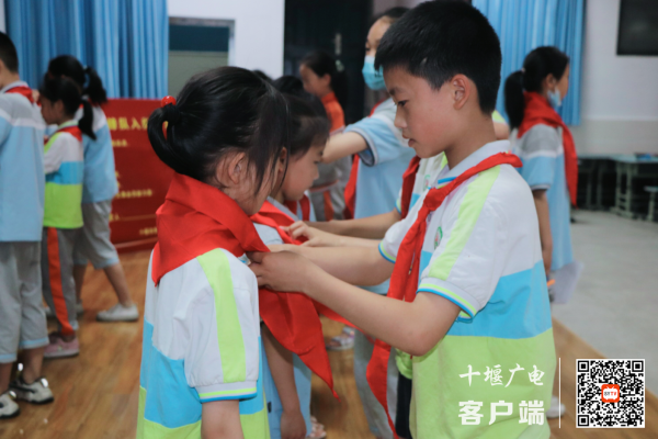 f0704700c55b284d238becee1d204bf_副本