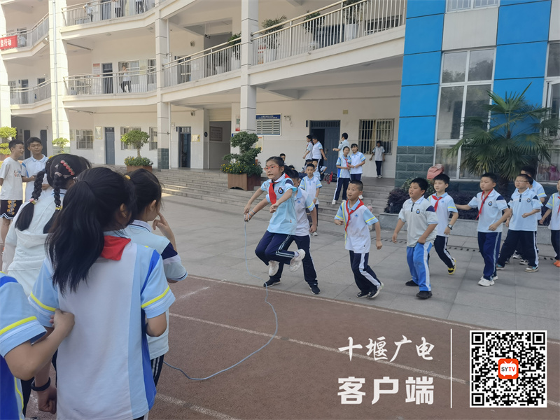 东风41学校开展：“我运动 我健康 我快乐”校园体育节5
