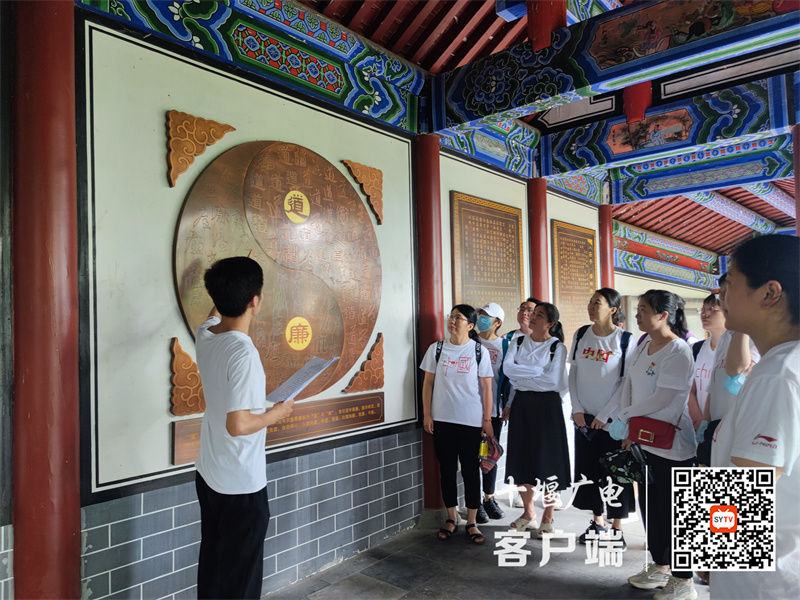 东风51小学党支部开展7月份主题党日活动 (1)