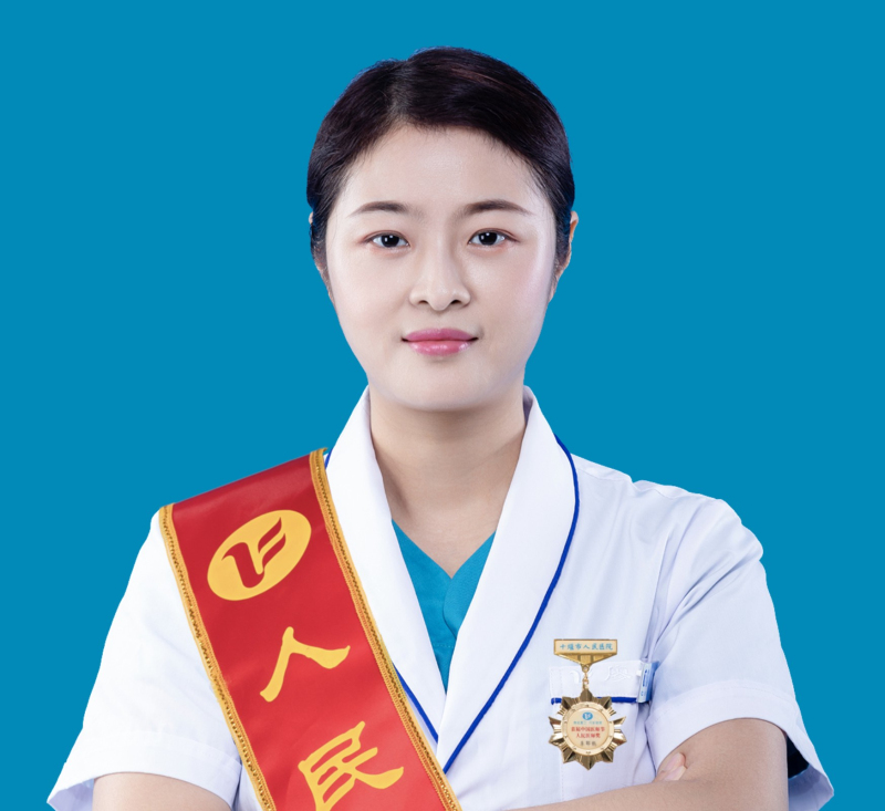 廖应英