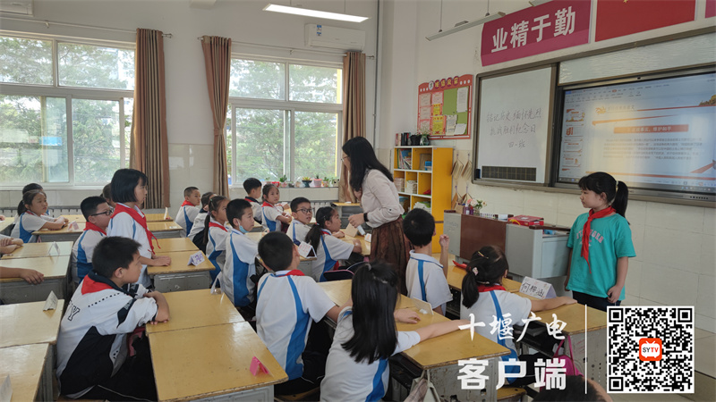 2022.9.2 十堰市东风铁路学校开展纪念抗战胜利纪念日主题教育活动 (4)