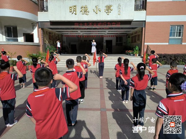 ad0c8c46fbd7bd4ff2e5c3d6273391e_副本