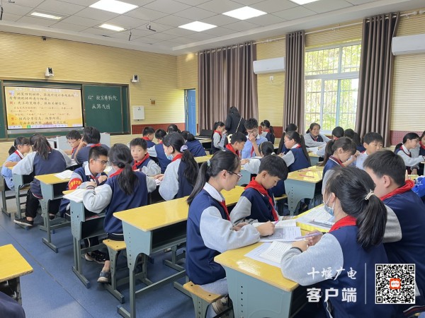 64adf721d638e9af2a0a3d4da9e6641_副本