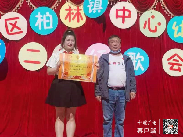 73096009131d8f78ce04750ba406c8a_副本