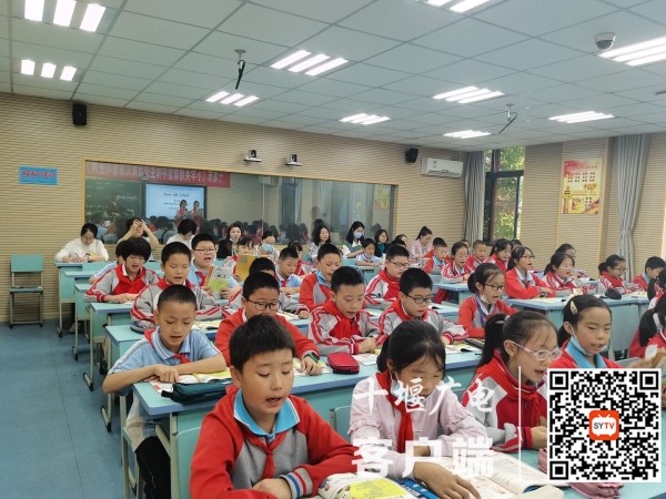 十堰市东风40学校：众行致远，研思同行 (2)