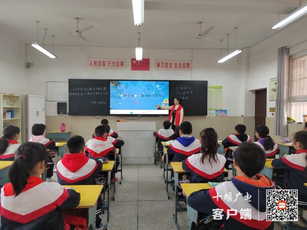 0e21f238d63e7b0fb1bf22e5954c010_副本
