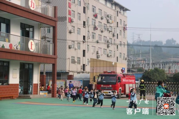 7622658457a082fb48e8abda32031c5_副本