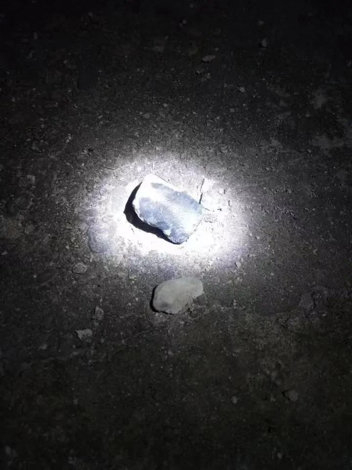 640 (1)