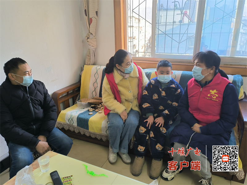 广东路小学暖心家访