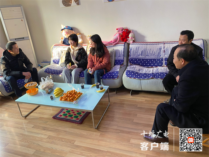 东风41学校：送爱到家——2023寒假儿童关爱服务活动1