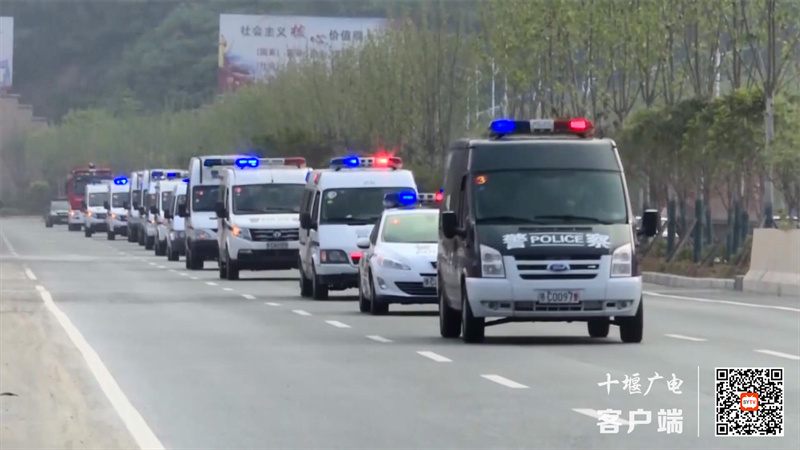 专访市公安局党委副书记、常务副局长 张昌胜.mp4_20230211_160043529