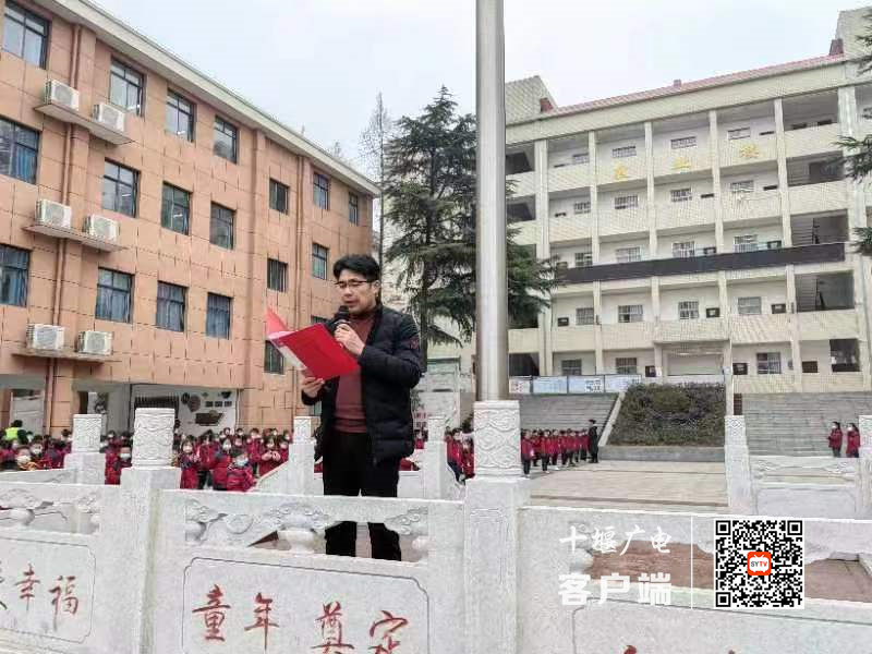 梁吉红校长讲话_副本