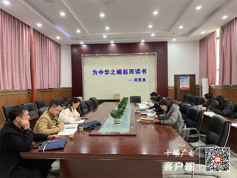 全面开展教学检查 努力提升教育质量 照片2