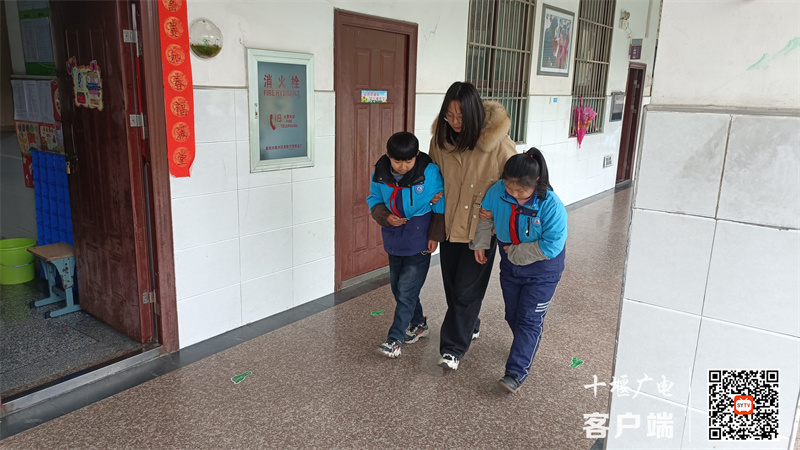 送往医院 (2)