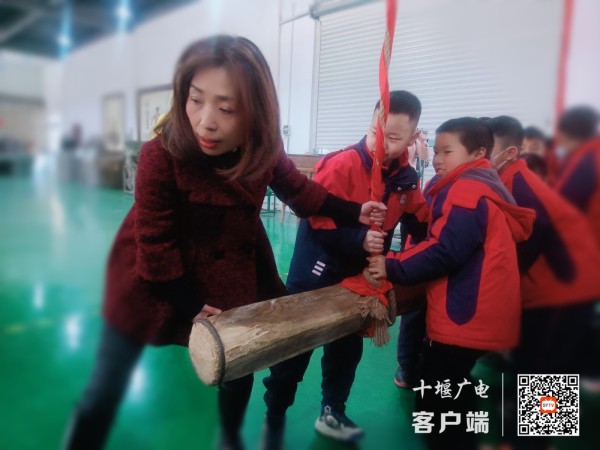 7812e4c68b4a239f813b4918660079c_副本