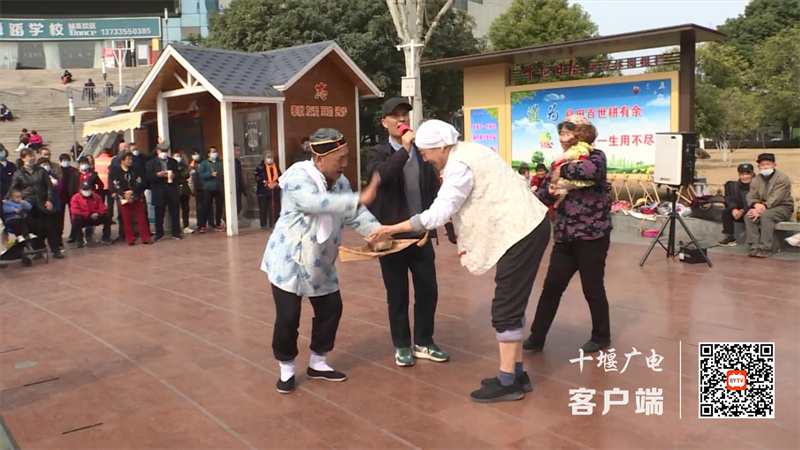 白秉来：雷锋精神一些空画面.mp4_20230306_172510486