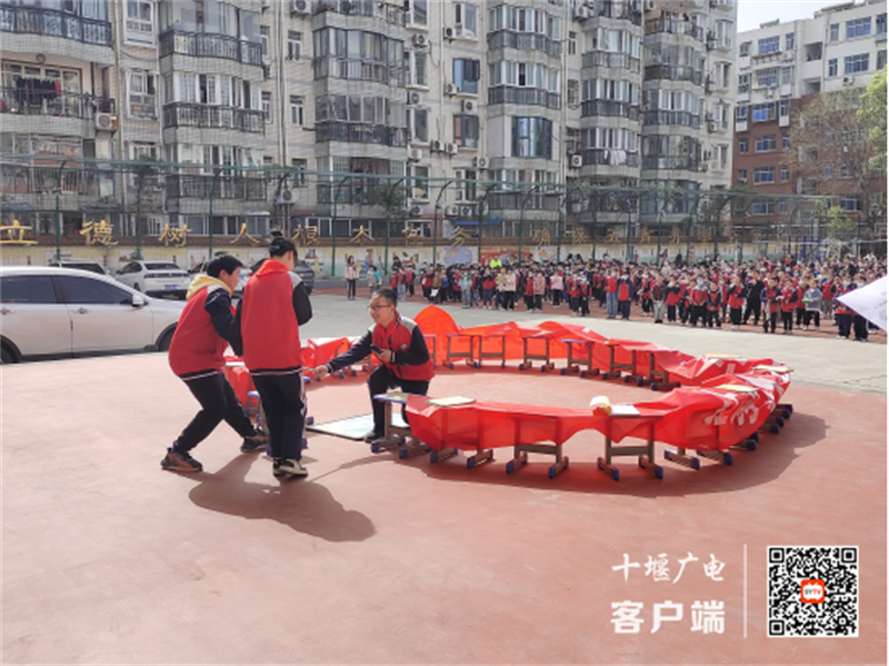 图1
