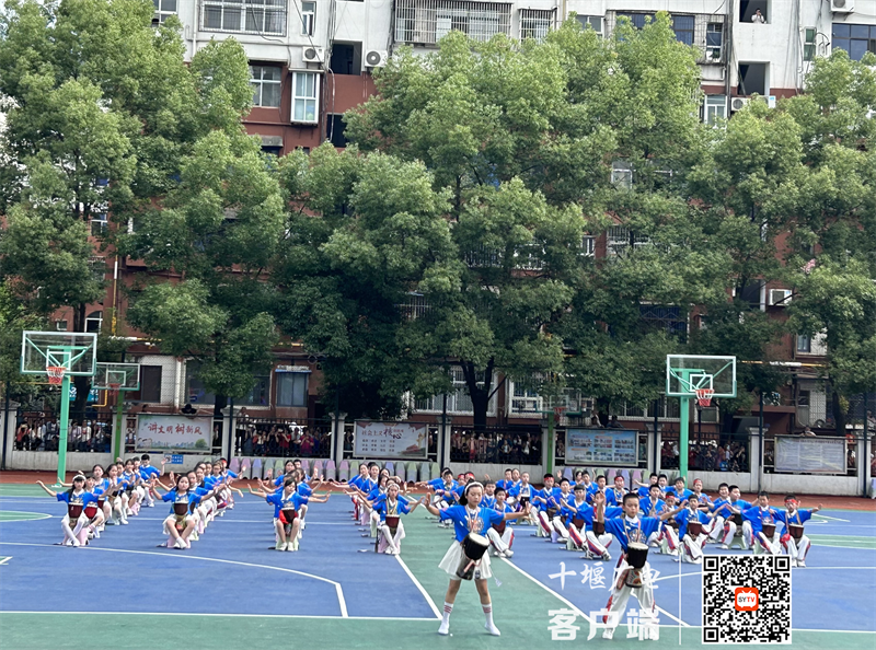 大型社团非洲鼓_副本