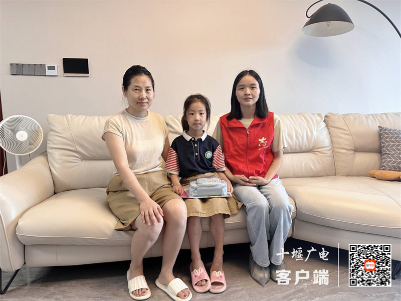 一年级刘娜点亮微心愿家访2023