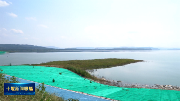 郧阳区：治污护岸  筑景兴业.mp4_20230724_203616557