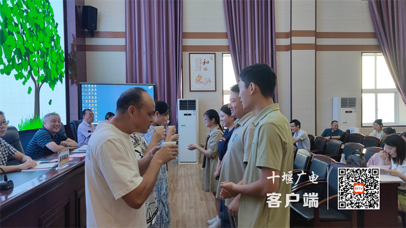 2023.8.29 十堰市东风铁路学校开展2023年暑期师德师风暨能力素养培训活动 (5)_副本