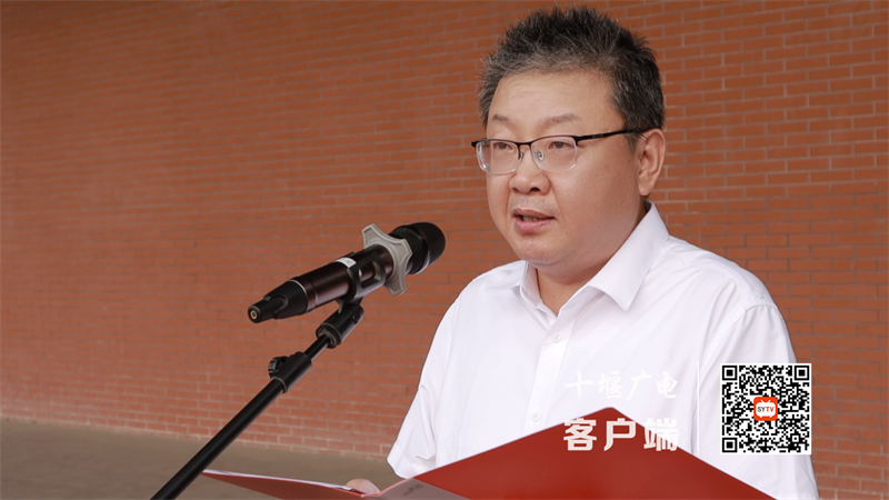 书记发言_副本