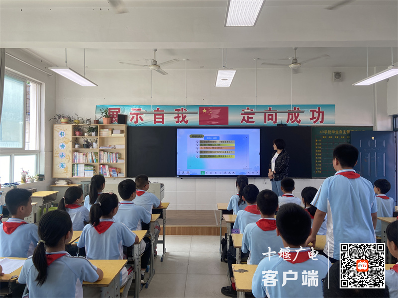 十堰市东风40学校开展网络安全教育活动 (4)