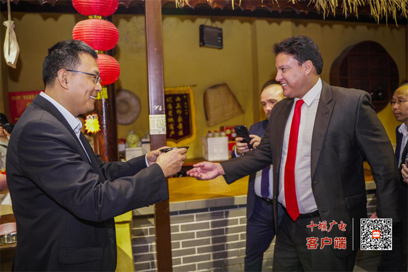 图片 11