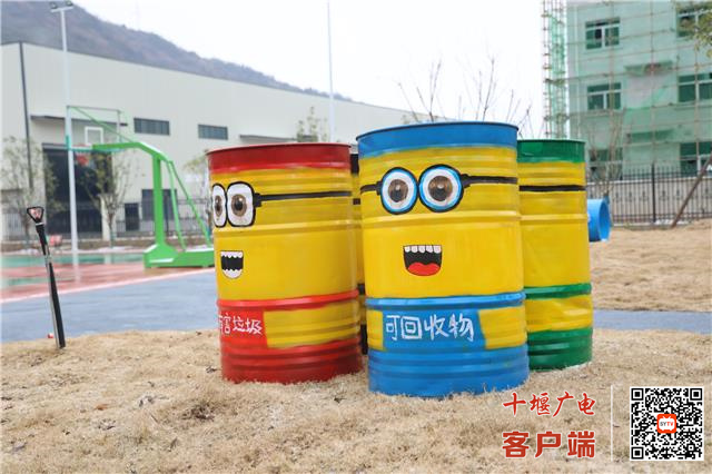 ee8e44bad55c448e88374089d07bd7c2_副本