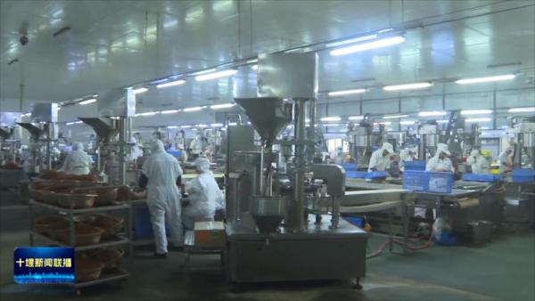 改11 湖北统香食品：加大自动化设备投入  生产效率提升5倍.mp4_20231228_183250158