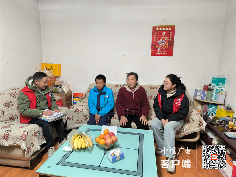 教师家访_副本