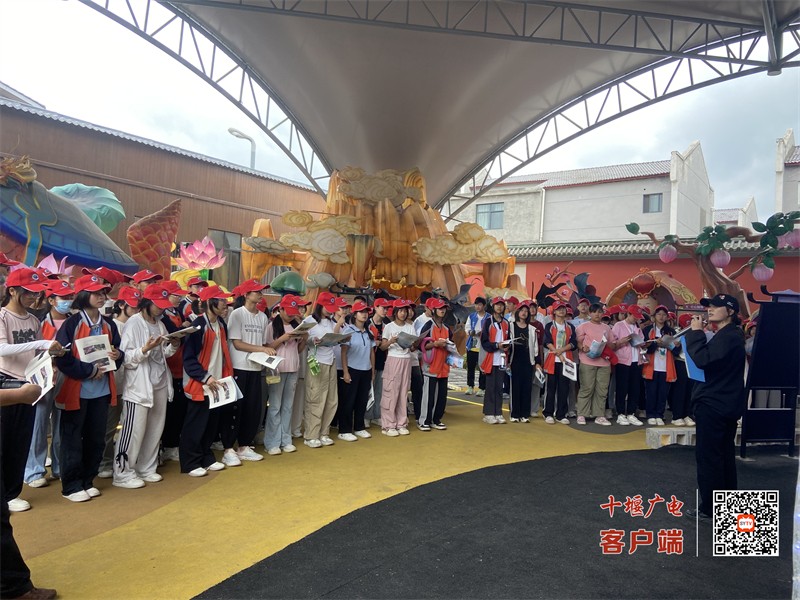 武当不夜城研学游2