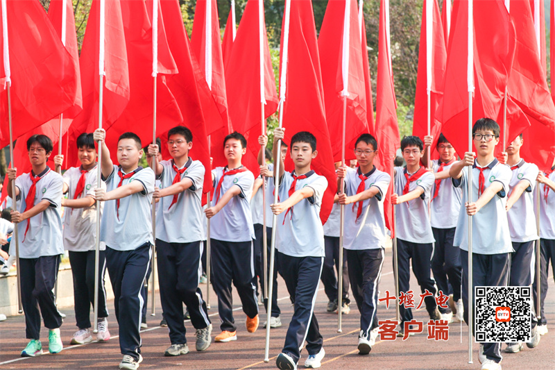 红旗队2fad76a429dde46a6ae1c33a16d8105e4