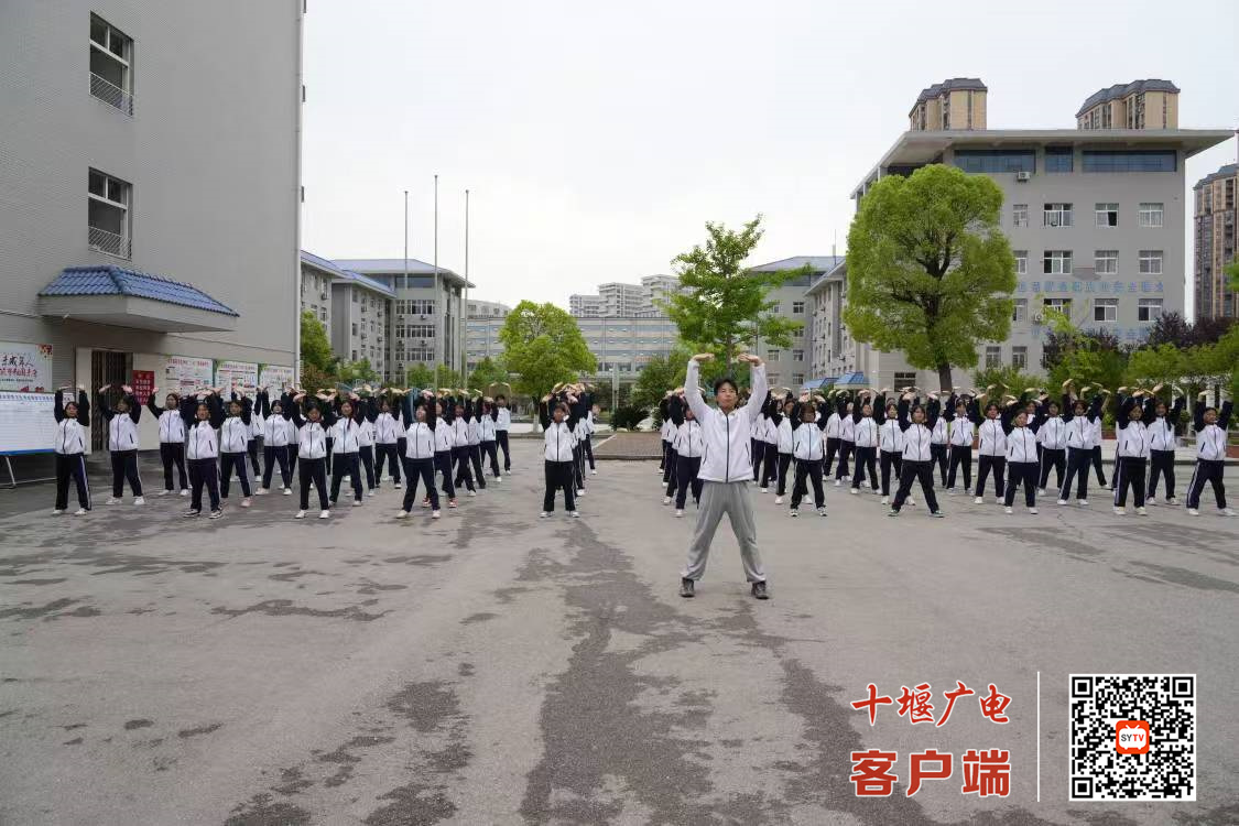 c1f23be57067cca2bb09e2b38e8f879