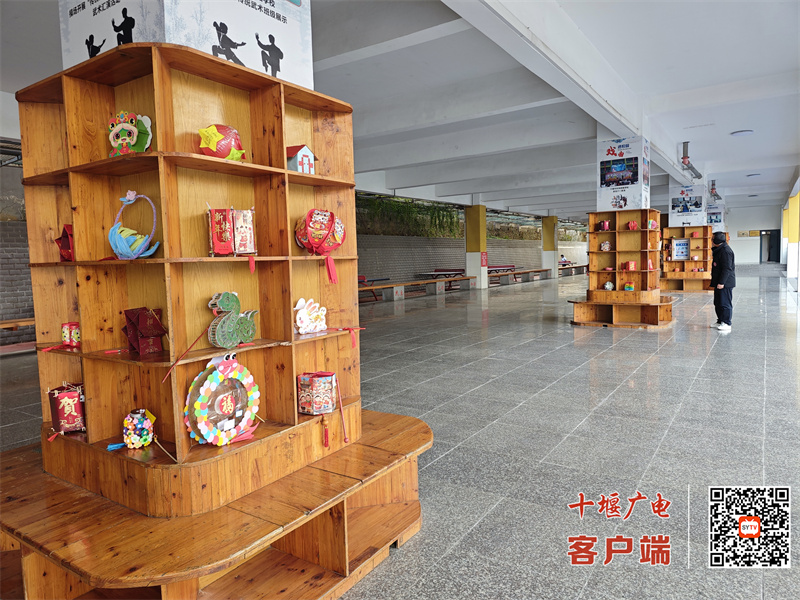 2025.2.24 十堰市东风铁路学校开展校园文化节活动 (3)_副本