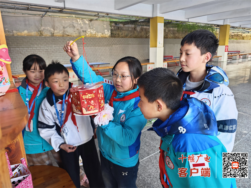 2025.2.24 十堰市东风铁路学校开展校园文化节活动 (5)_副本