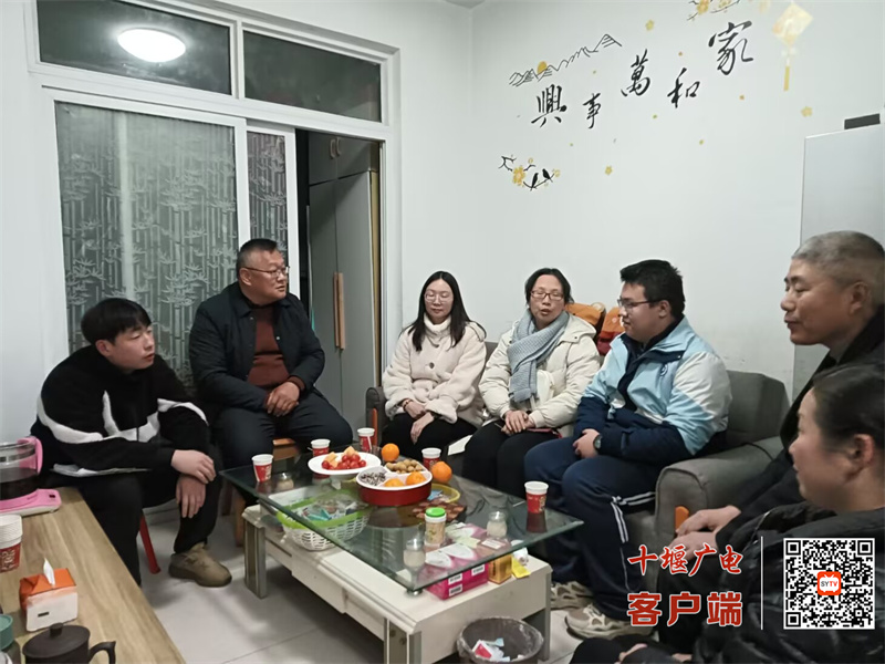 DB3E85E5003C8AF4CFC37F6B4C781181_副本