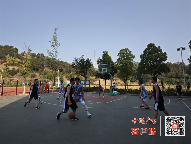 3A0ACFDBA48AF757DBC0FEE399F046B3_副本