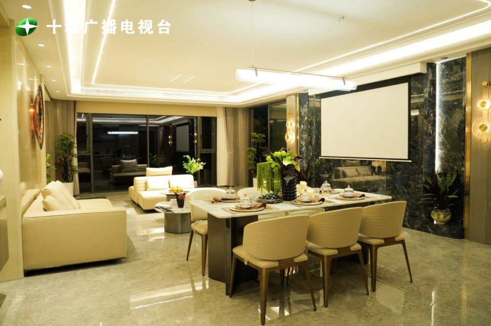 QQ20250623-101852